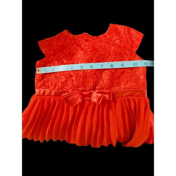 Youngland Red Dress with Bow. Size 5 - Picture 3 of 6